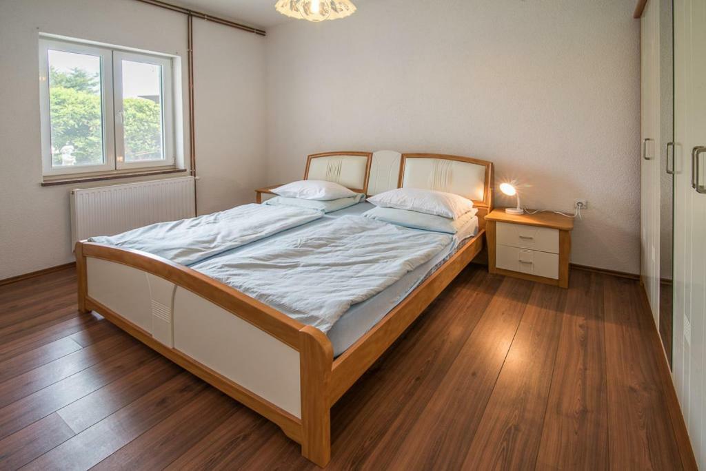 Beljan Apartments Krk Town Luaran gambar