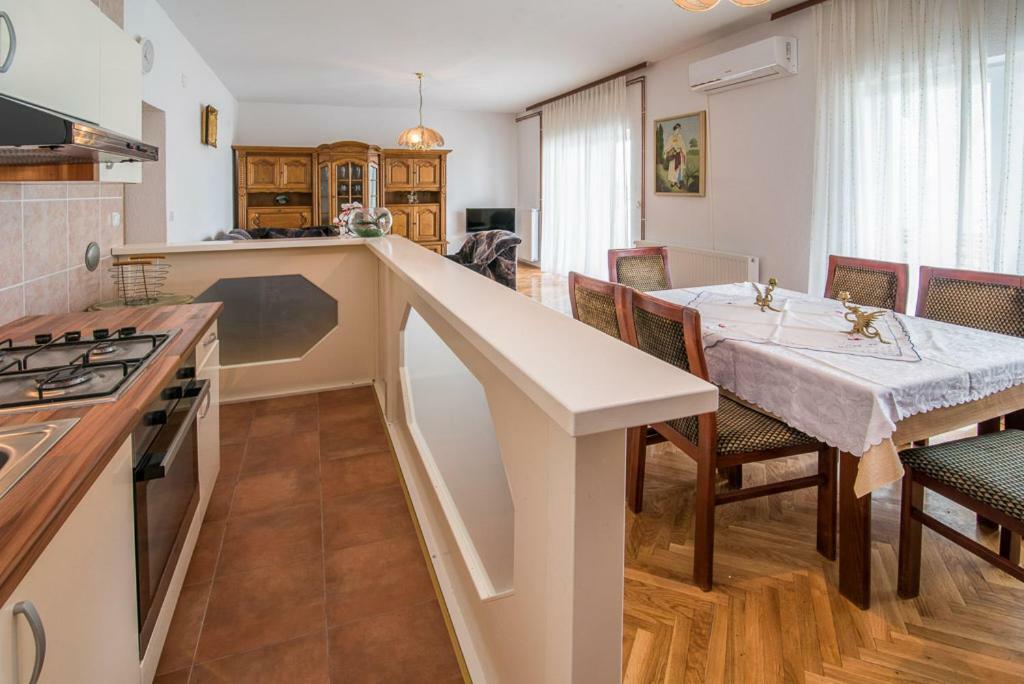 Beljan Apartments Krk Town Luaran gambar