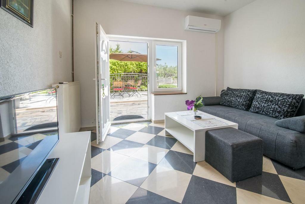 Beljan Apartments Krk Town Luaran gambar