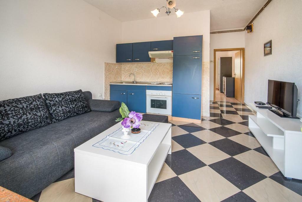 Beljan Apartments Krk Town Luaran gambar
