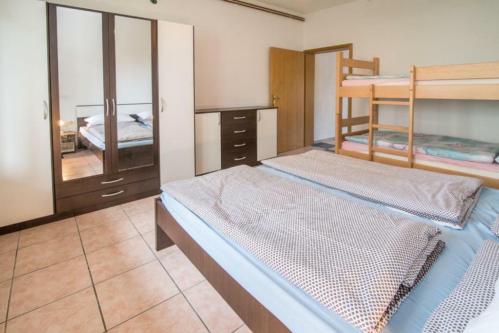Beljan Apartments Krk Town Luaran gambar